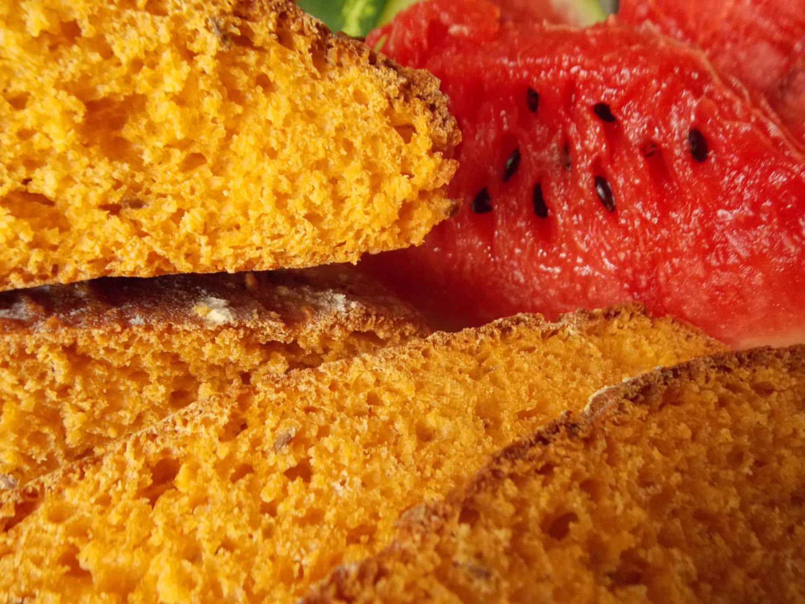 Watermelon bread with flax seeds (oven)