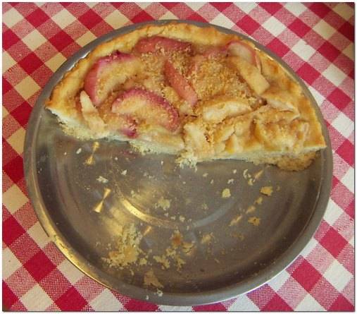 Two small shortcrust pastry pies, but with different fillings