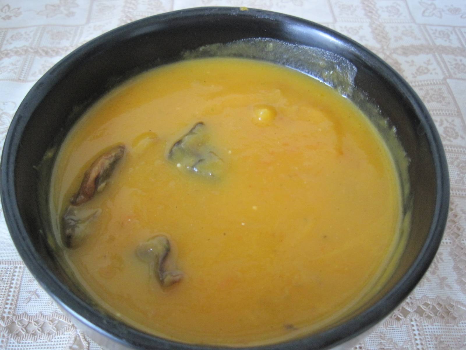 Zuppa di zucca con funghi (magra)