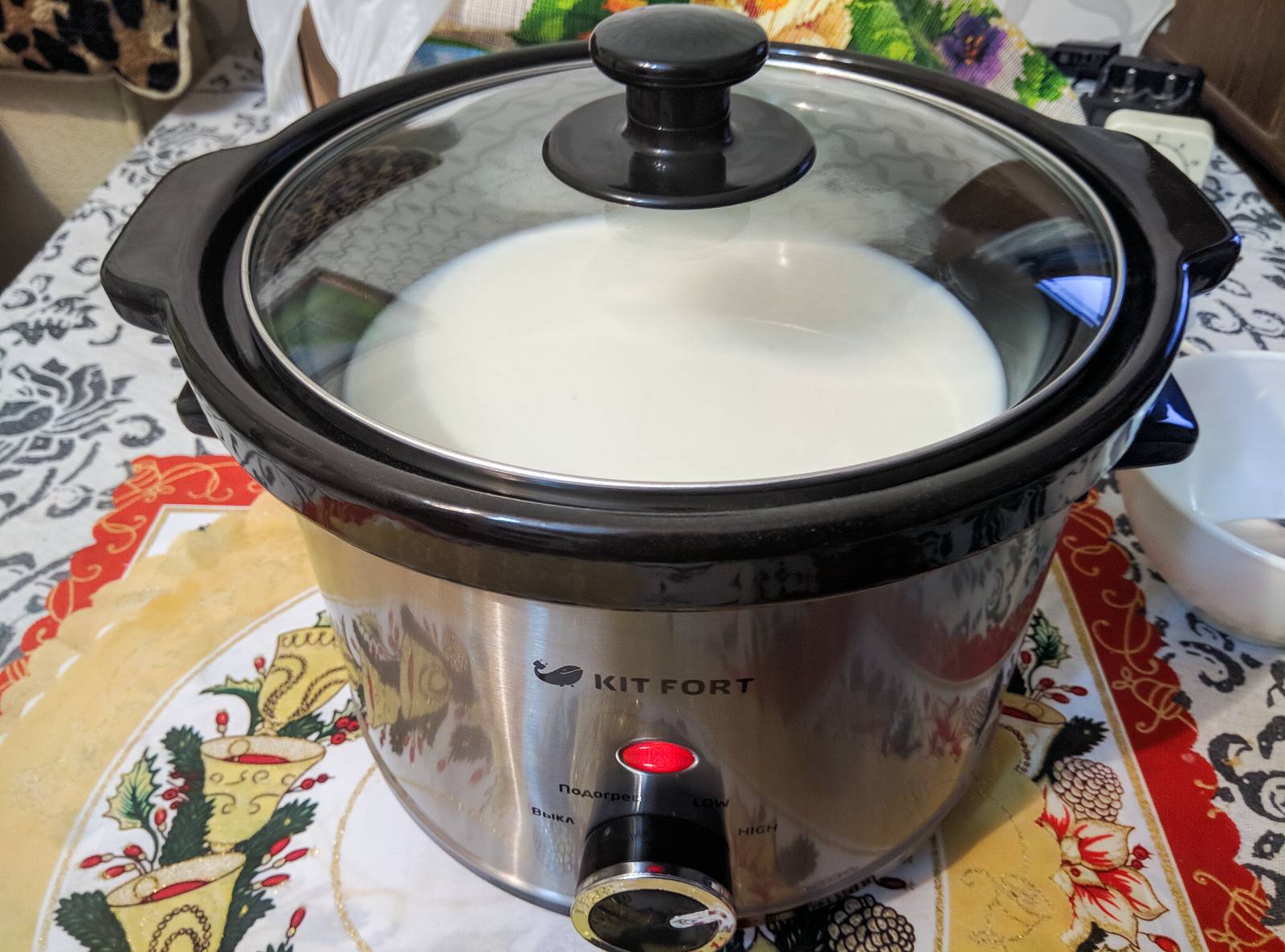 Slowcooker Kitfort KT 205