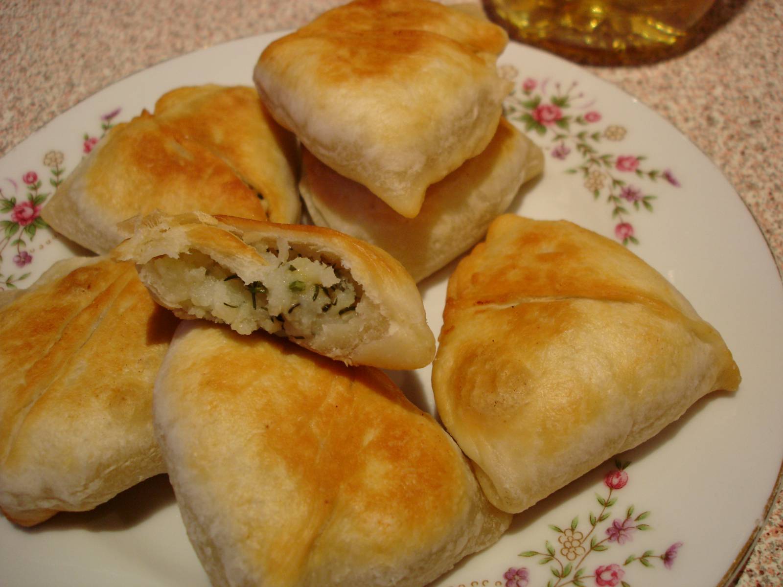 Stekte Samosa-patties (indiske SAMOSA-patties)