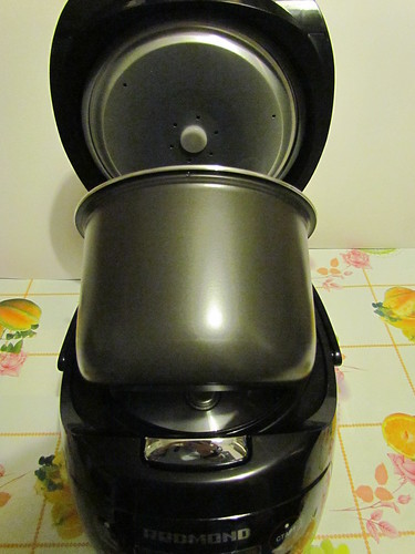 Redmond RMC-03 multicooker