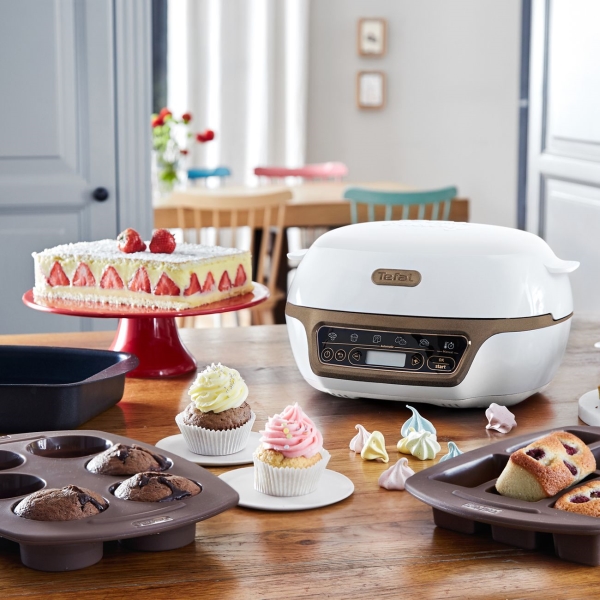 Tefal Cake Factory KD802112 - multi-pastry chef para sa mga abalang tao